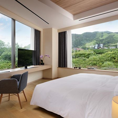 Setsu Niseko Hotel Kucsan Kültér fotó